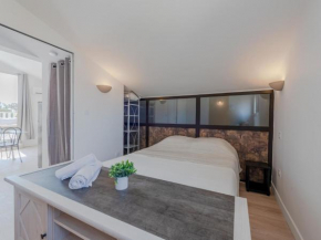 Apartment Pine's Mansion-2 by Interhome